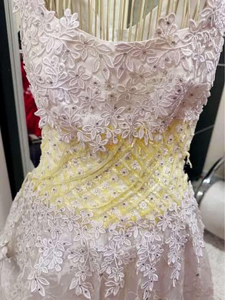 Wedding gown brand new used once size small 30 bust size cash on delivery can be done all over UAE63238583170433114