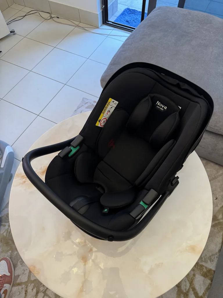 Baby car seat / cradle62865809827713119