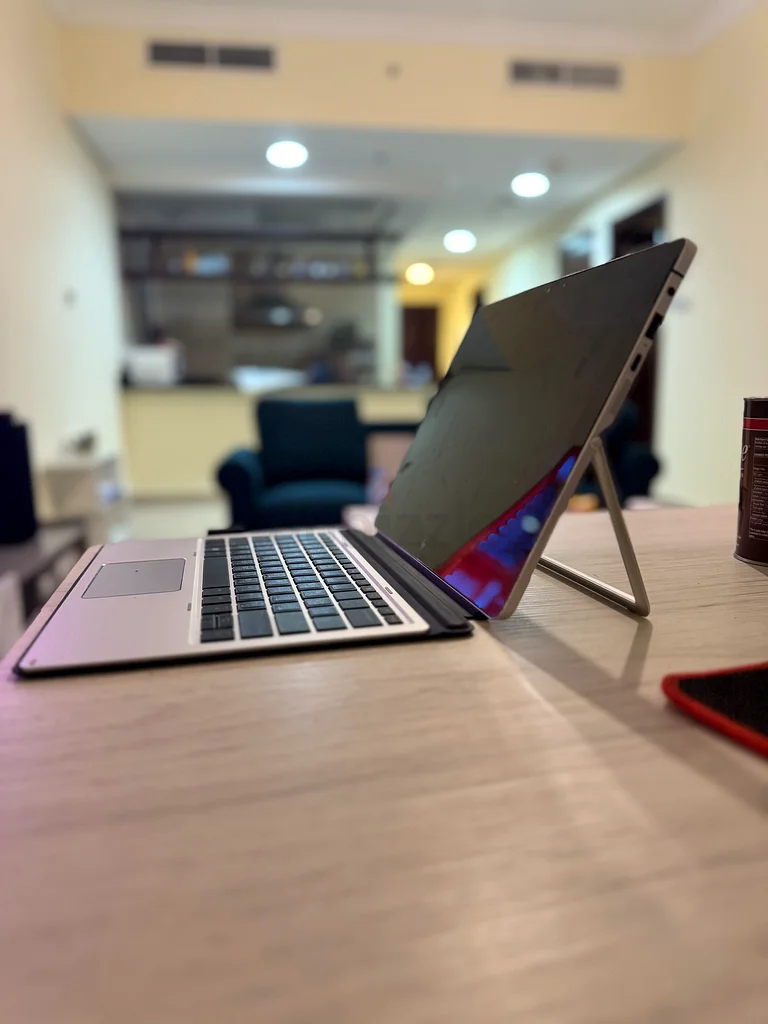 HP Elite X2 1012 G263167581035906113