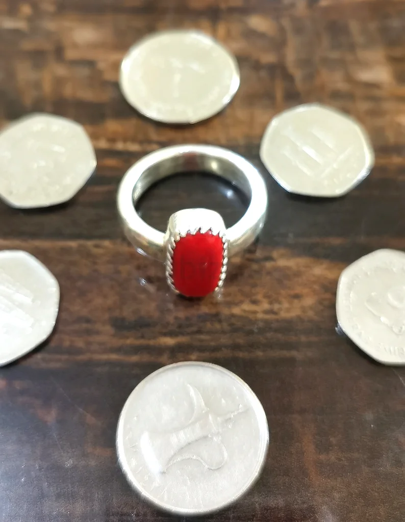 A ring with a Tunisian coral stone63173862785155112
