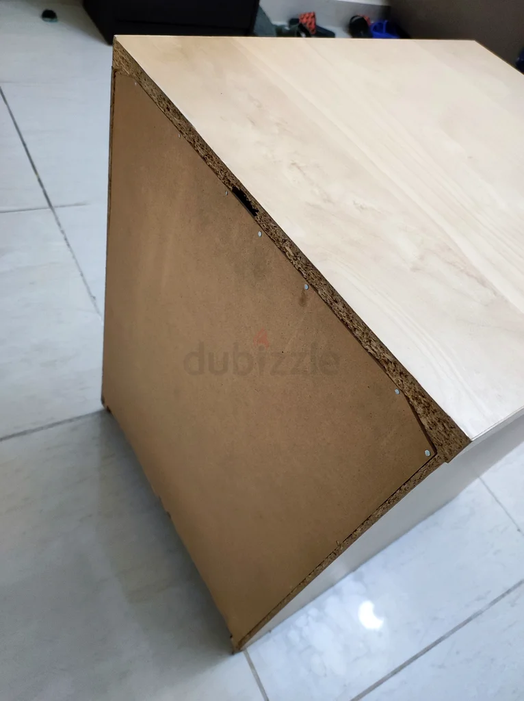 Side Table for sale.63179386667010111