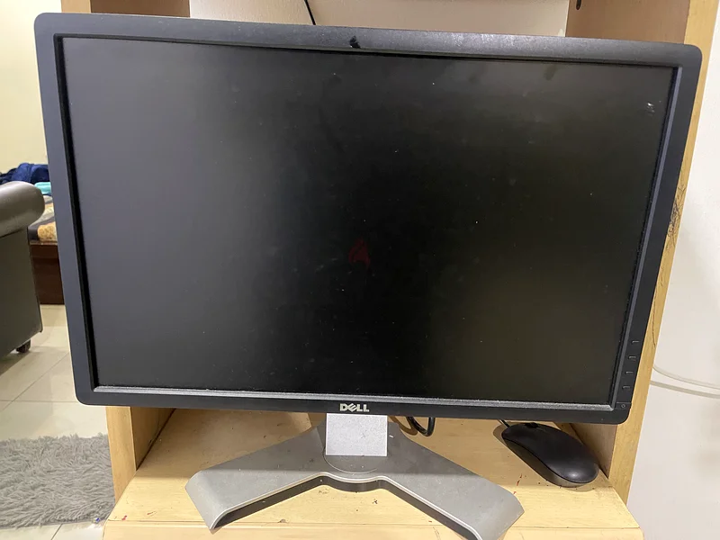 كمبيوتر مكتبي HP بمعالج I7، مستعمل للمنزل، بحالة ممتازة.63254999945985111