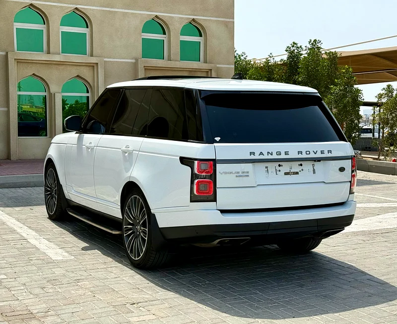 Range Rover SE six-cylinder Super Charged Gulf Agency color, agency condition63233102116610113