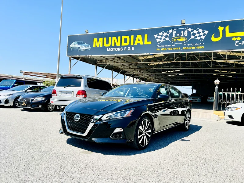 Nissan Altima SR 2021. 1N4BL4CV2MN318991632326211720981111