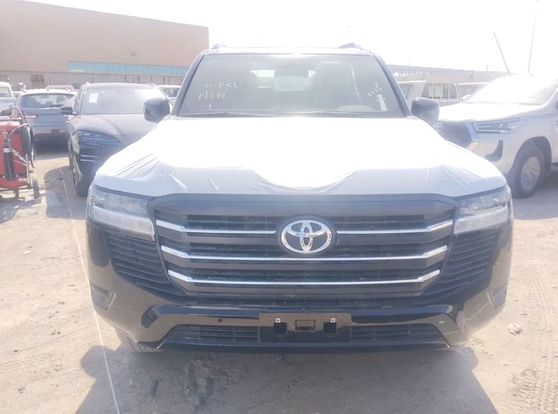 TOYOTA LAND CRUISER 300 GXR DIESEL 3.3L 2024631583399828501125