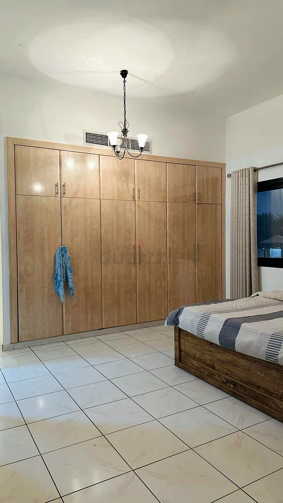 MASTER BEDROOM WITH BATHROOM and BALCONY63143963492355113