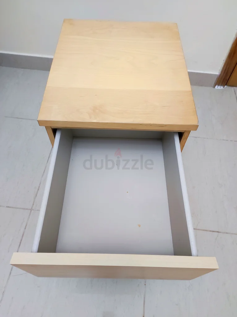 Side Table for sale.63179386667010113