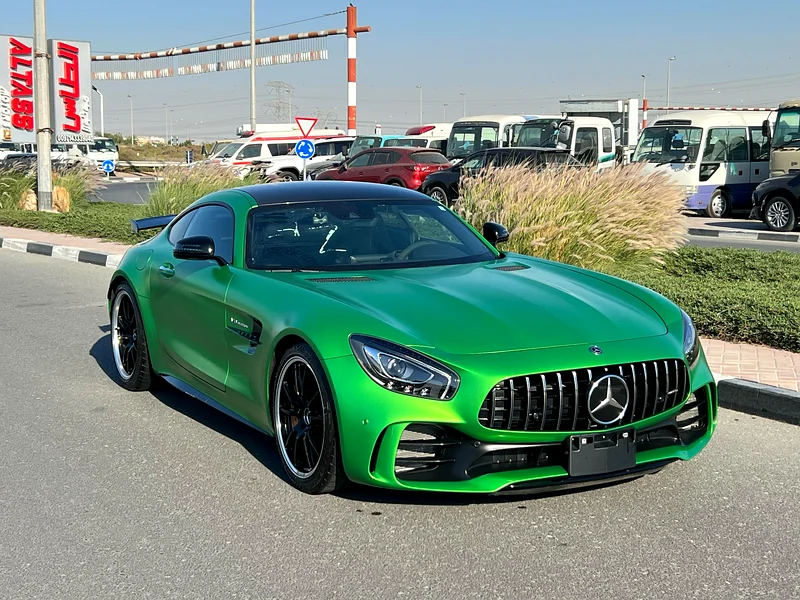 AMG GT R - 2018 - 13000 km Only - SPECIAL COLOR - CLEAN TITLE - JAPAN SPECS62931648754819119