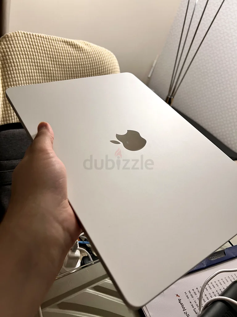ماك بوك إم2 إير، 8 رام، 265 جيجابايت63256603027329111