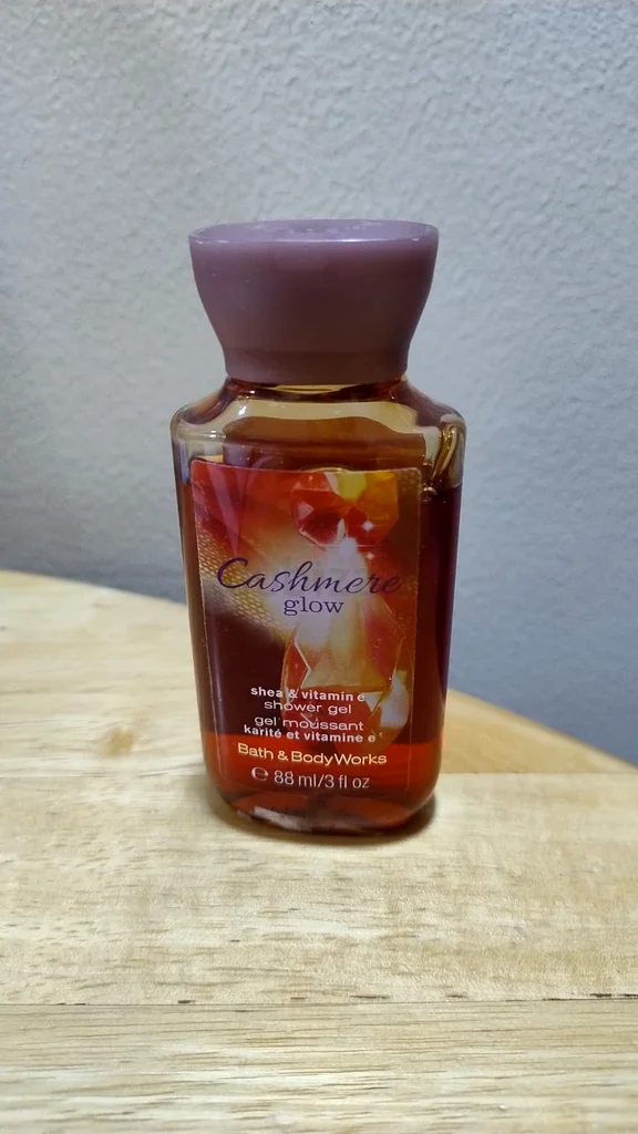 Baby and Body Cashmere Glow Body Wash63437992106369111