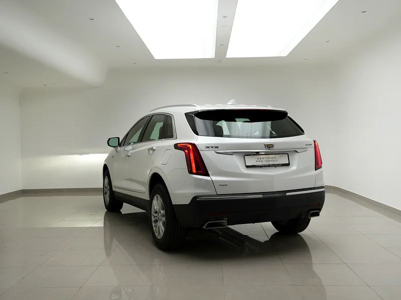 XT5 الفاخرة بدفع كلي 2.0 لتر62929647809283112