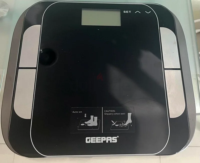 Geepas personal weighing Scale632426885486111116