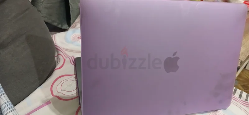 ماك بوك برو للبيع 201963255536869377114