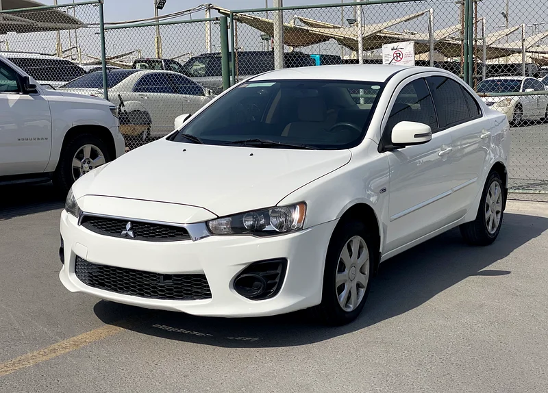 2016 Model | GCC specs | 2.0L engine | 2 Agency key63172650791682112