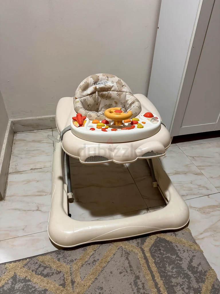 Baby walker63206877298946114