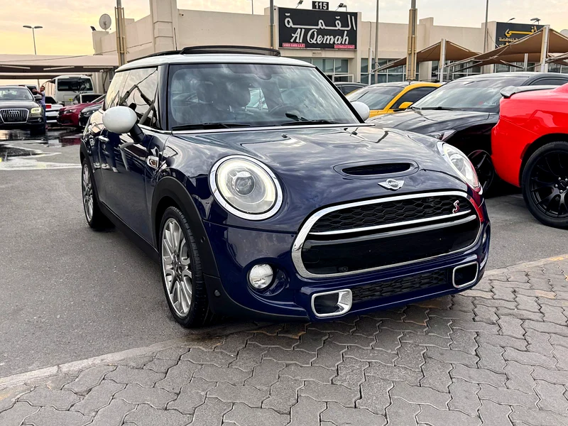 For sale, 2016 Gulf Cooper S model building, first owner from the agency, two keys, very clean, no expenses needed63154620449667111