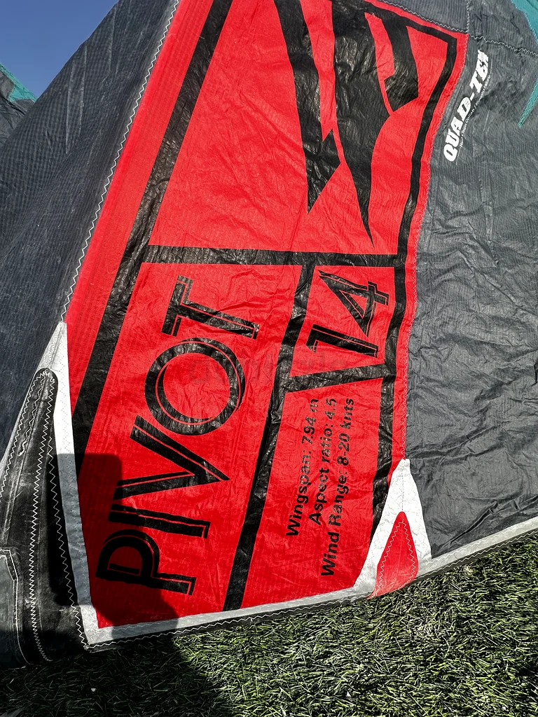 Naish Pivot 14m with bar **priced reduced**63242170643841114