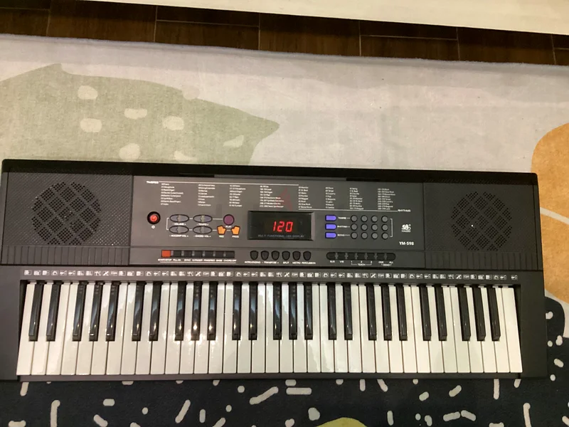 بيانو YM-598 (قابل للتفاوض)63175277955841111
