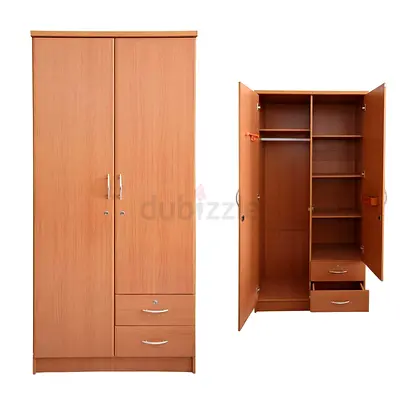 Stylish and Spacious Wardrobe - Perfect for Your Home!