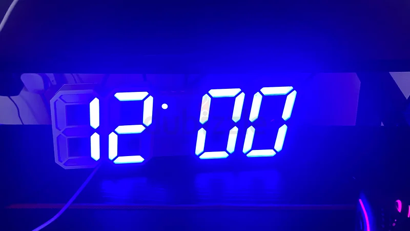 ساعة رقمية63264593726594111