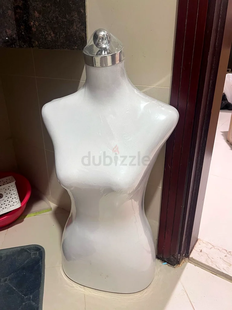 For Shop and Clothes Selling63258143825025111