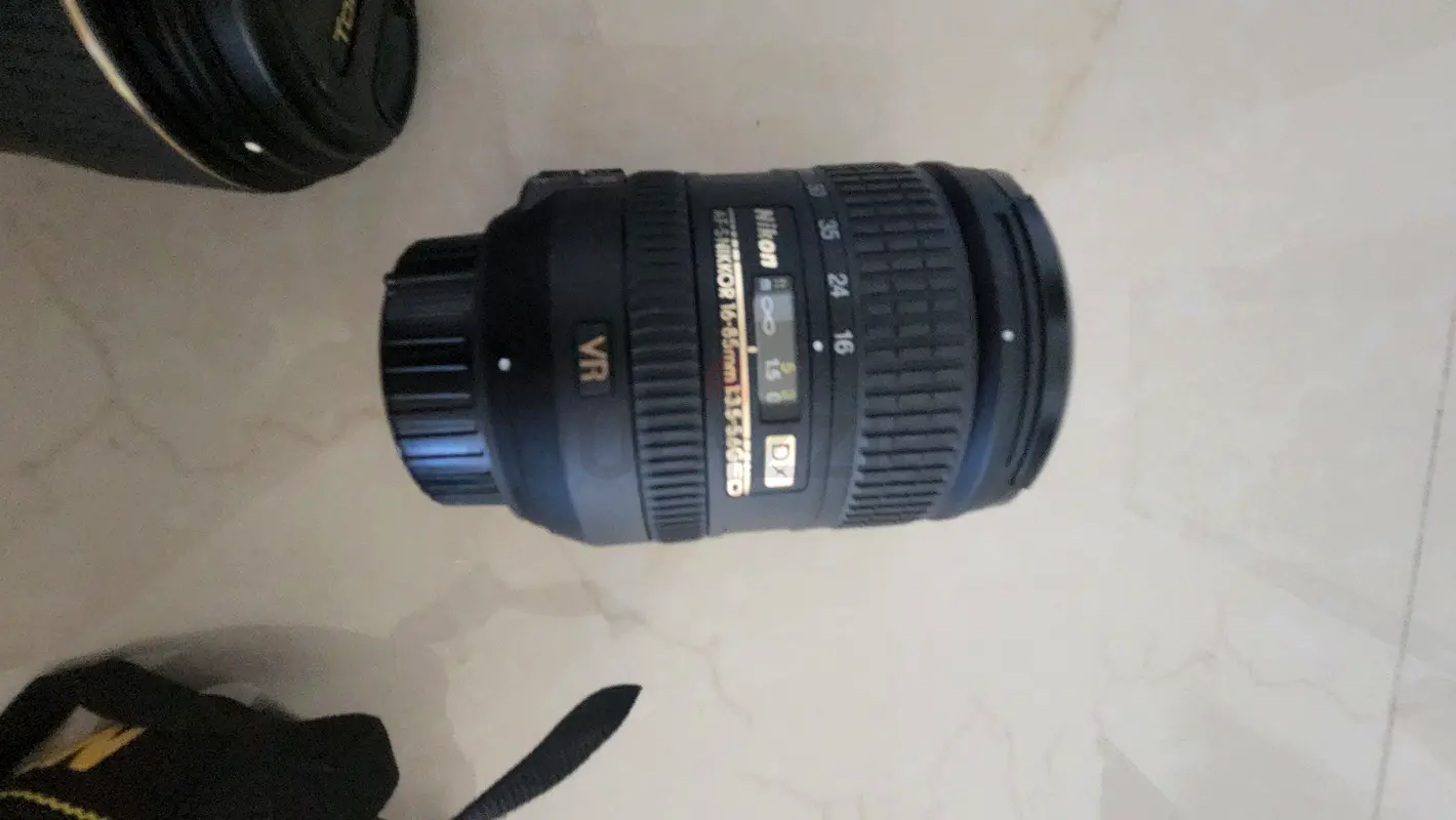 DSLR camera with lenses63233635654913116