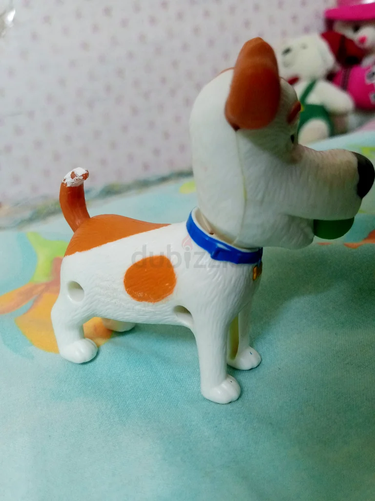 The secret life of pets 2tail wagging Max action figure!63228315263490113