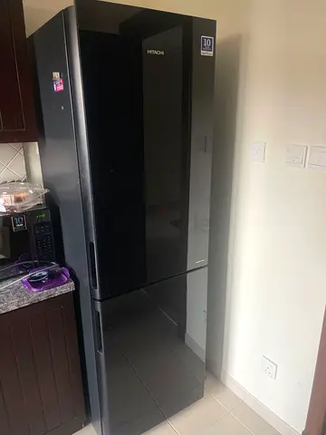 Hitachi 410 litter bottom freezer black door refrigerator same like new