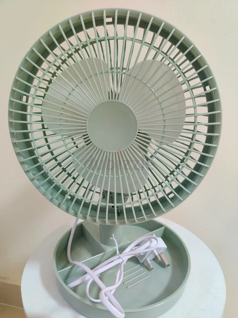 Table fans63219334017027113