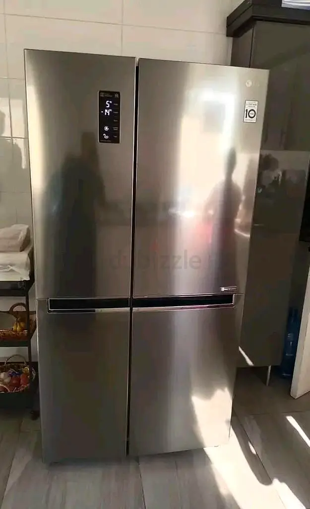 ثلاجة إل جي جانبية متقابلة