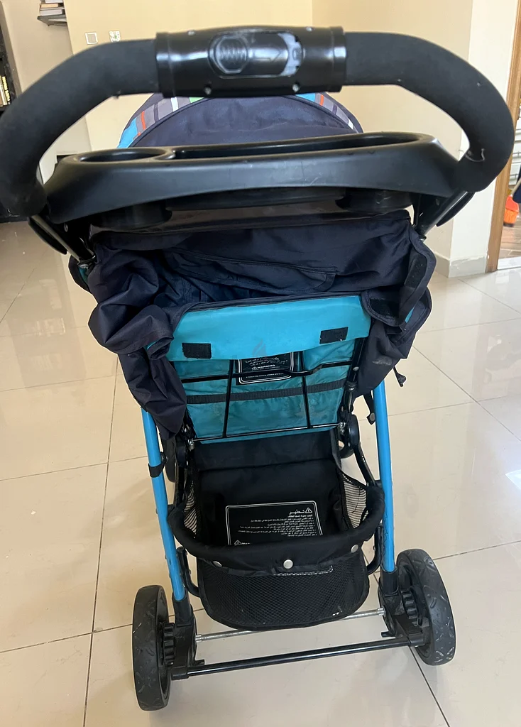 عربة أطفال تُعطى مجانًا63174809496835113