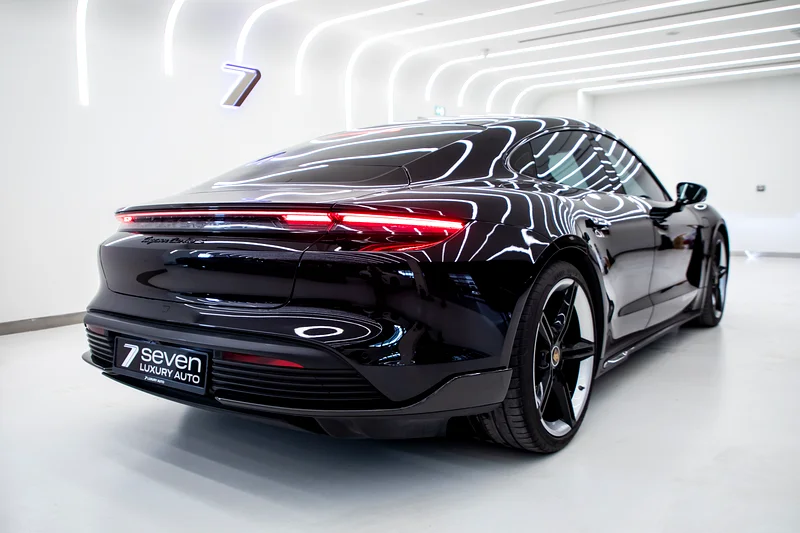 2021 PORSCHE TAYCAN TURBO S - GCC - FULL CARBON WITH SERVICE HISTORY AND AL NABOODA WARRANTY -63150947035138114