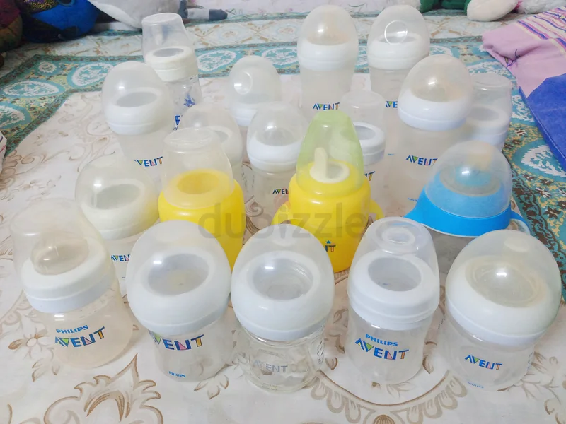 Collection of Avent Baby Feeding Bottles - Perfect for Your Little One!63203705015170111