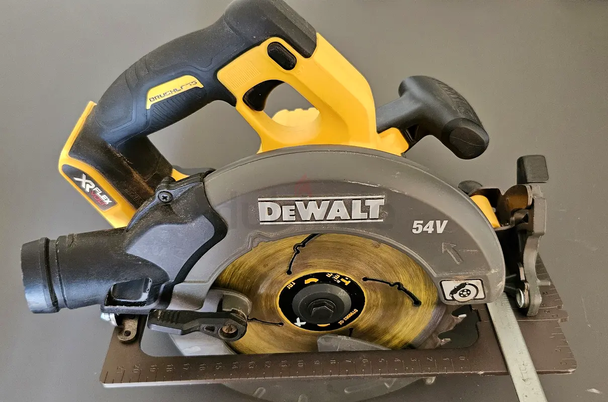 DeWalt Cordless Precision Circular Saw
