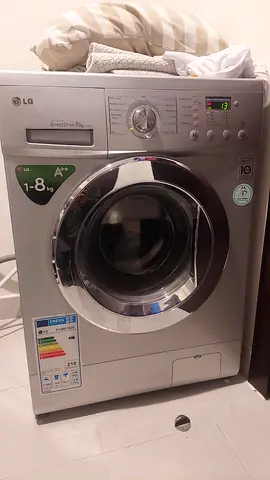 LG Direct Dirve 8kg washer 1400 Rpm Model F1489TD25  A++