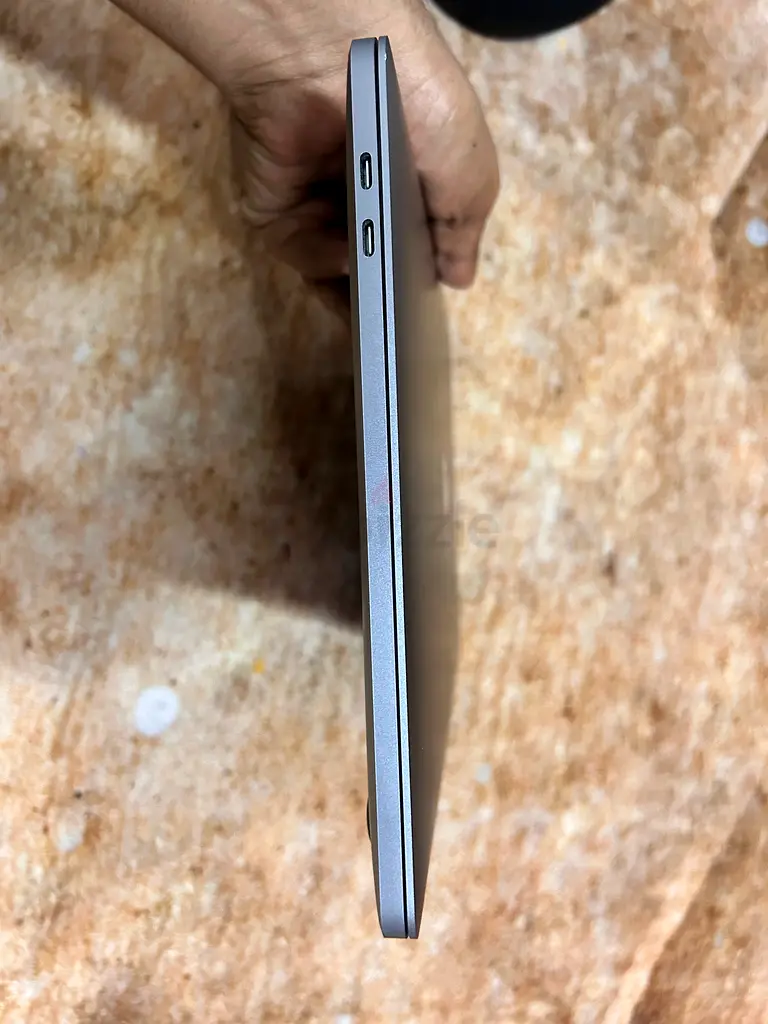 Macbook pro63254993511554111