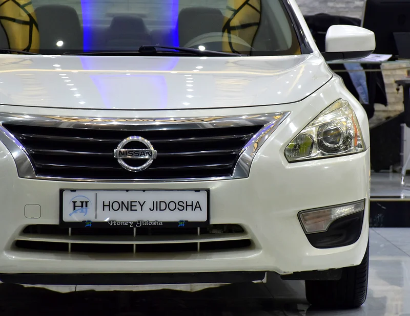 EXCELLENT DEAL for our Nissan Altima 2.5 S ( 2015 Model ) in White Color GCC Specs63232140670722113