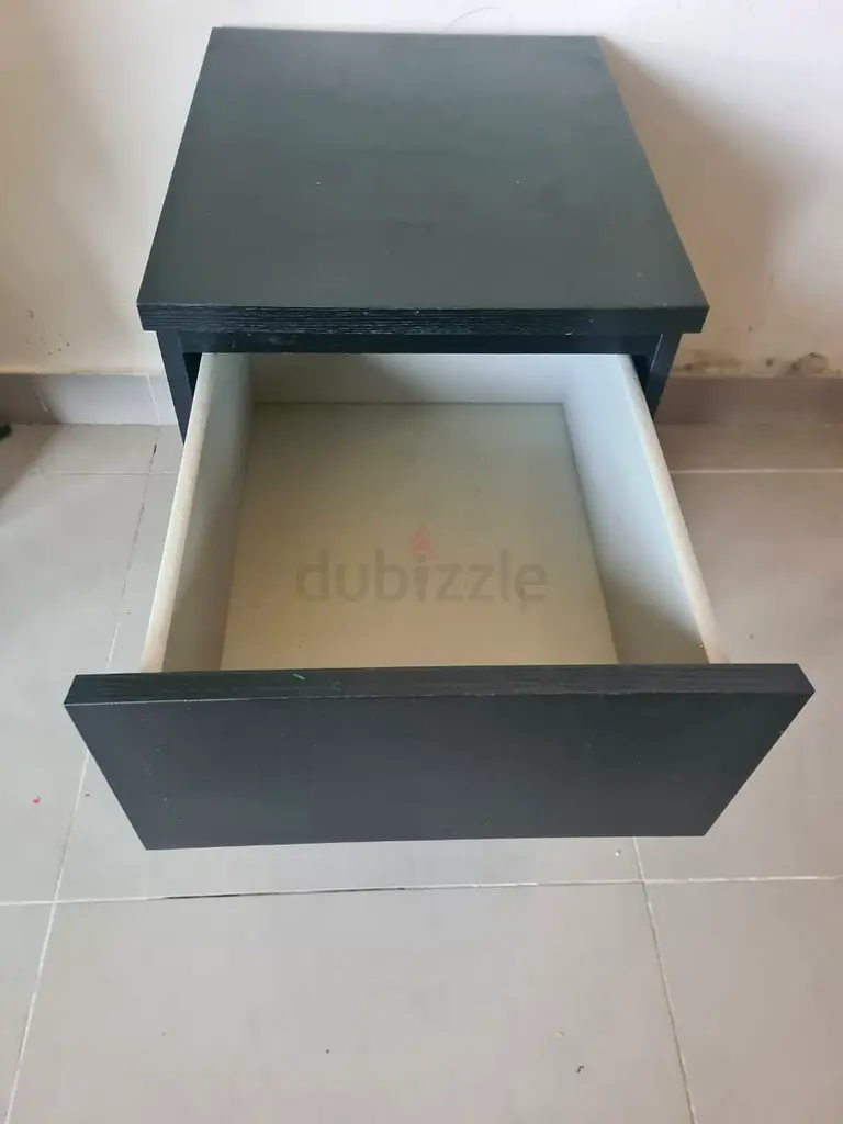 bed side table63217820936961111