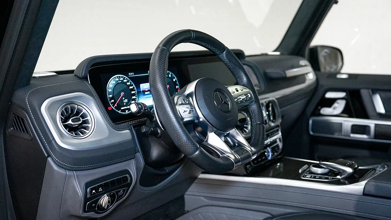 G63 AMG | AED 10,560 PM | 2 Years Unlimited Warranty63143489446017113