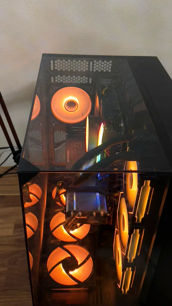 gaming pc63228305696770112