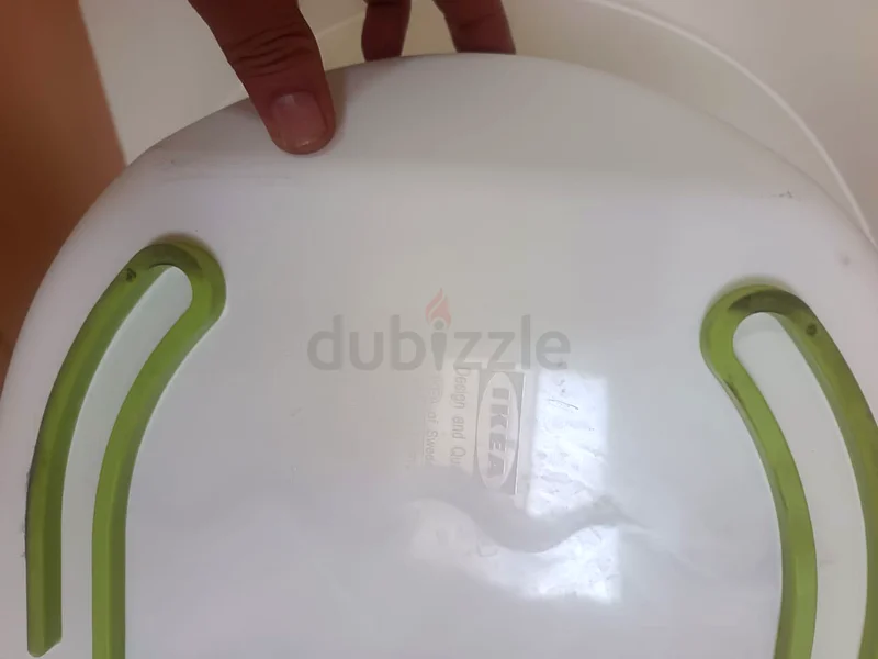 Used baby bath tub63198626104322111