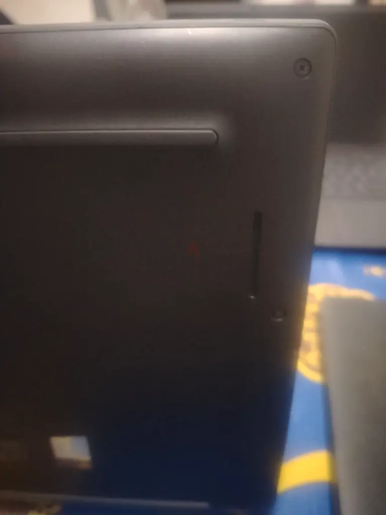 laptop dell 7420 i7 11Th 512 M2 Hard Disk  With 32 Memory63256074198017115