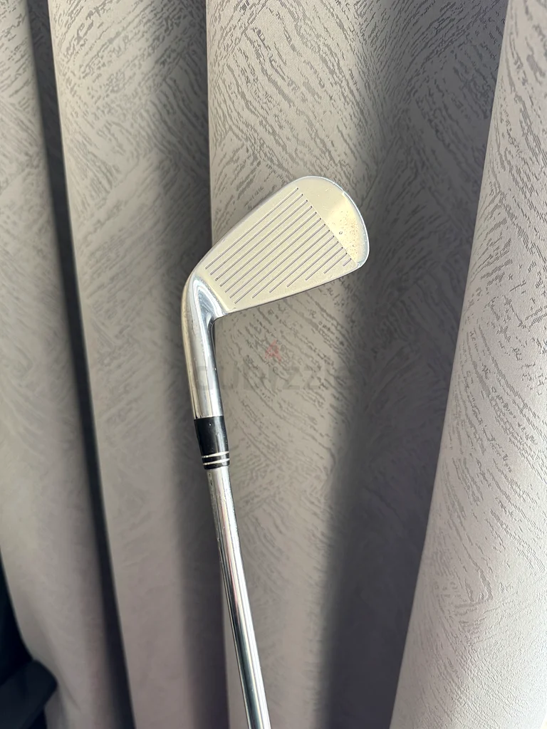 Taylormade 2iron s300 shaft63198150188675111