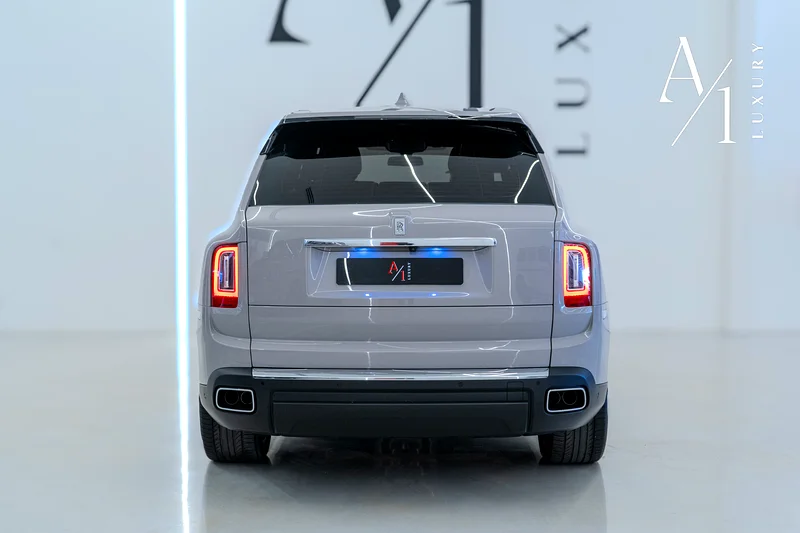 2022 Rolls Royce Cullinan, 2026 Rolls Royce Warranty + Service Pack, Fully Loaded, Very Low Kms, GCC63134993210114112