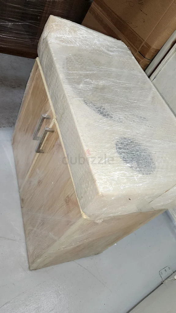 Corian Washing Basin (High Quality in Perfect Condition)63215864416257113