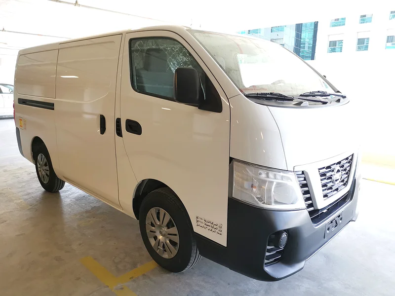 Nissan Urvan NV350 3 Seater Manual 2021 Model GCC Specs With Service History In Very Good Condition63148649124097112