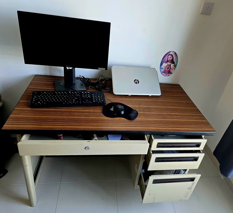 Study table63218805004290111