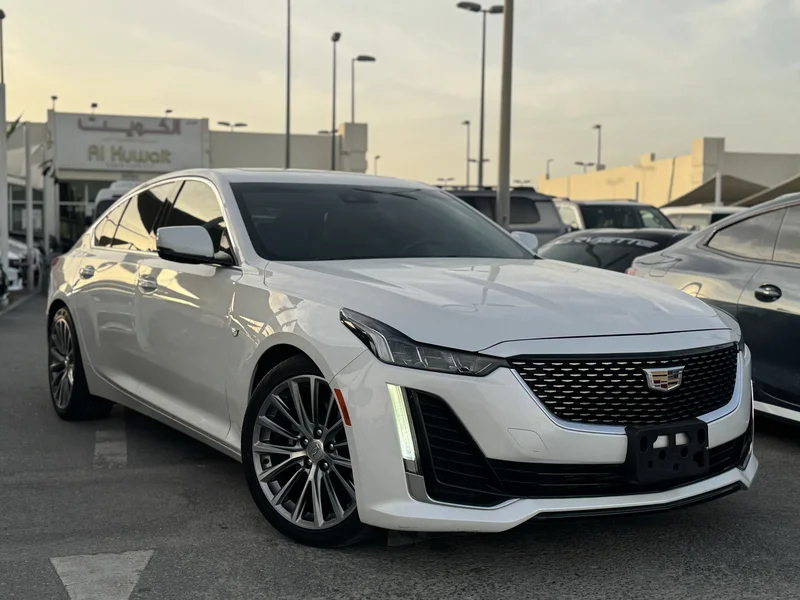 Cadillac CT5 Gulf in agency condition62929647710595112