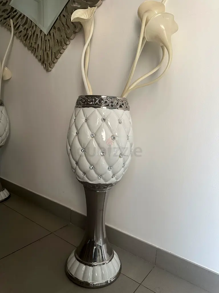 Vases63222337807873111