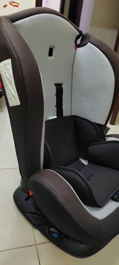 مقعد سيارة63208382683137114
